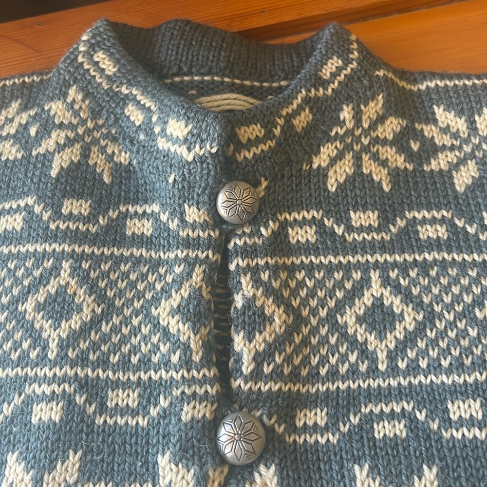 Hand-knitted Vintage Norwegian Wool Sweater